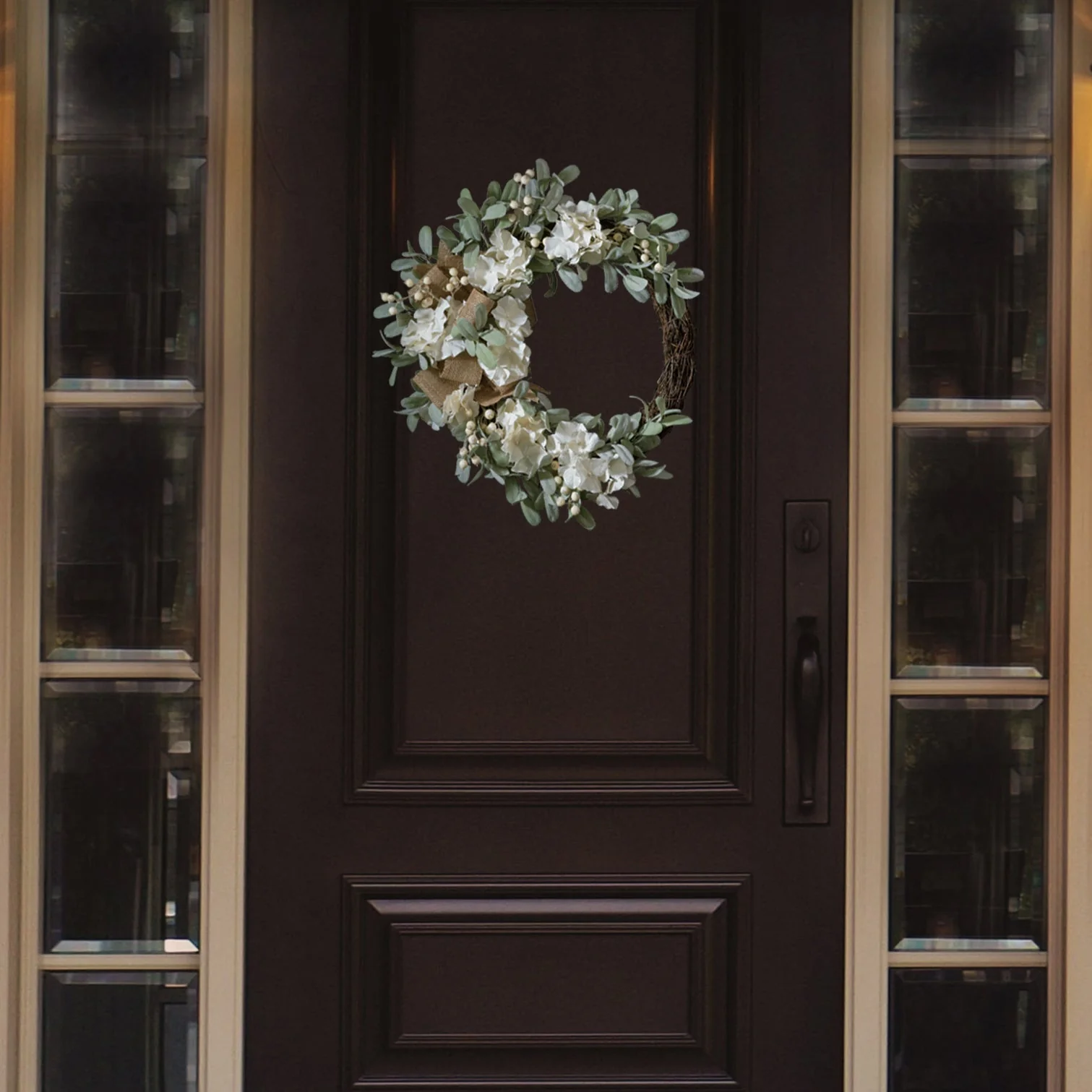 22 Inch Grapevine Hydrangea Wreath - Image 4