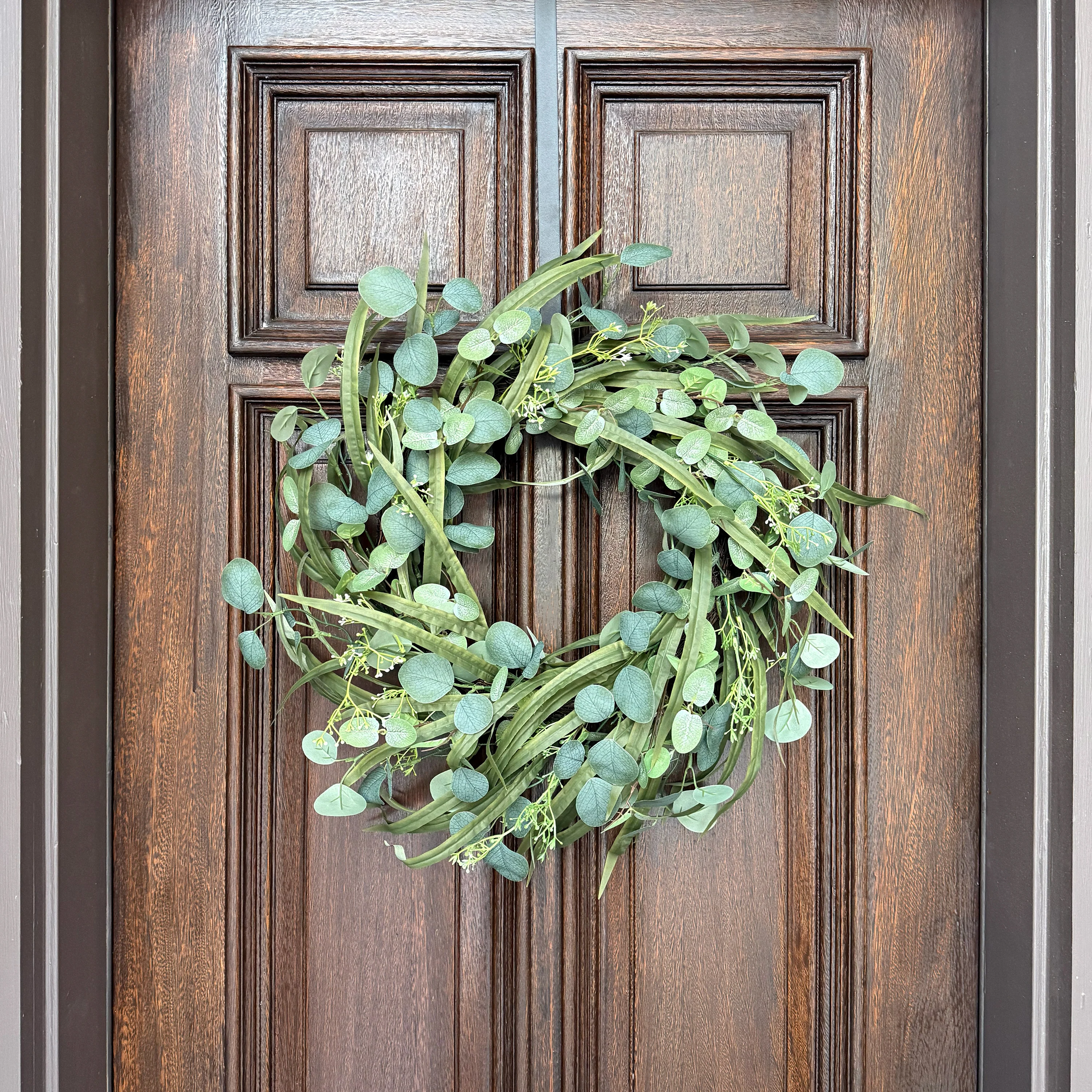 24 Inch Eucalyptus Wreath - Image 6
