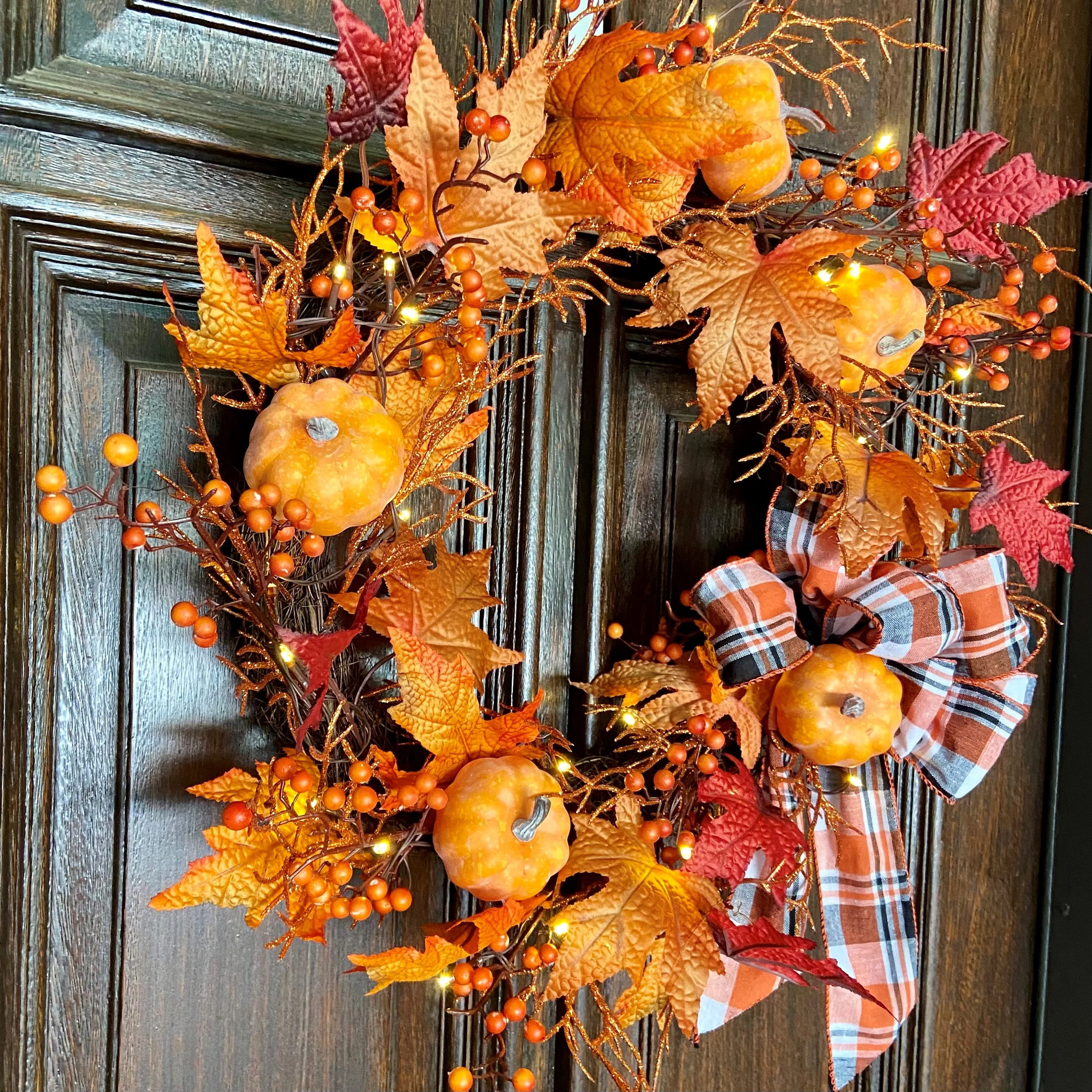 24 Inch Pre-lit Halloween Pumpkin Plaid Wreath - Image 3