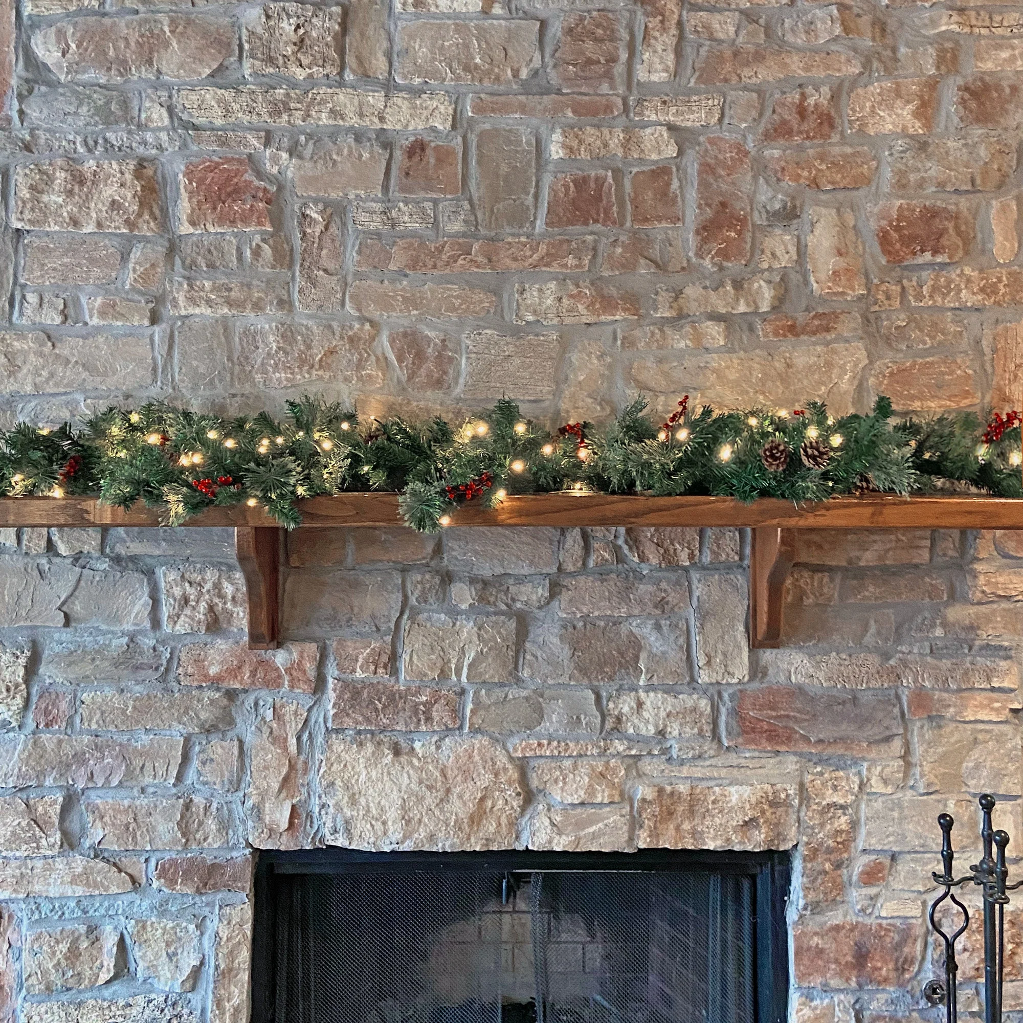 6 Foot Christmas Pre-lit Mantel Swag - Image 4