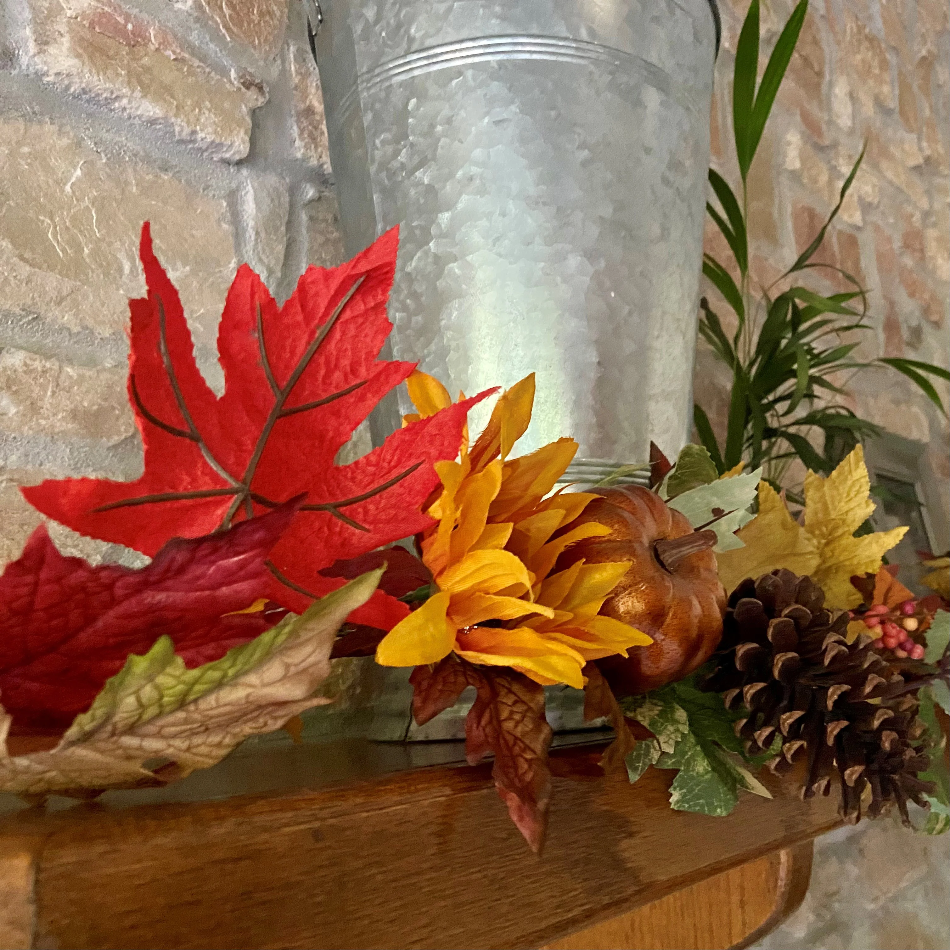 6 Ft. Long Fall Sunflower Artificial Garland - Image 3