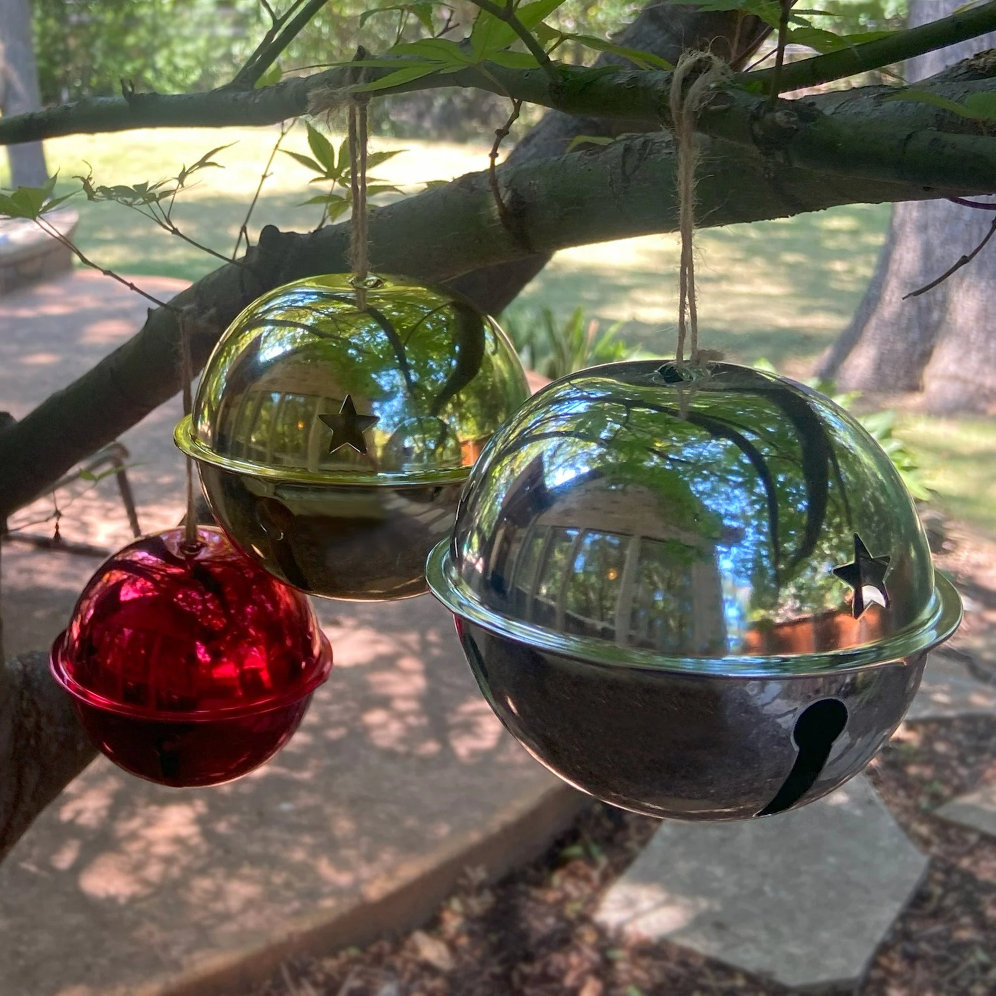 Adapt Nesting Jingle Bells 120 mm (4.7 inch) - Gold, Silver, Red - Image 5