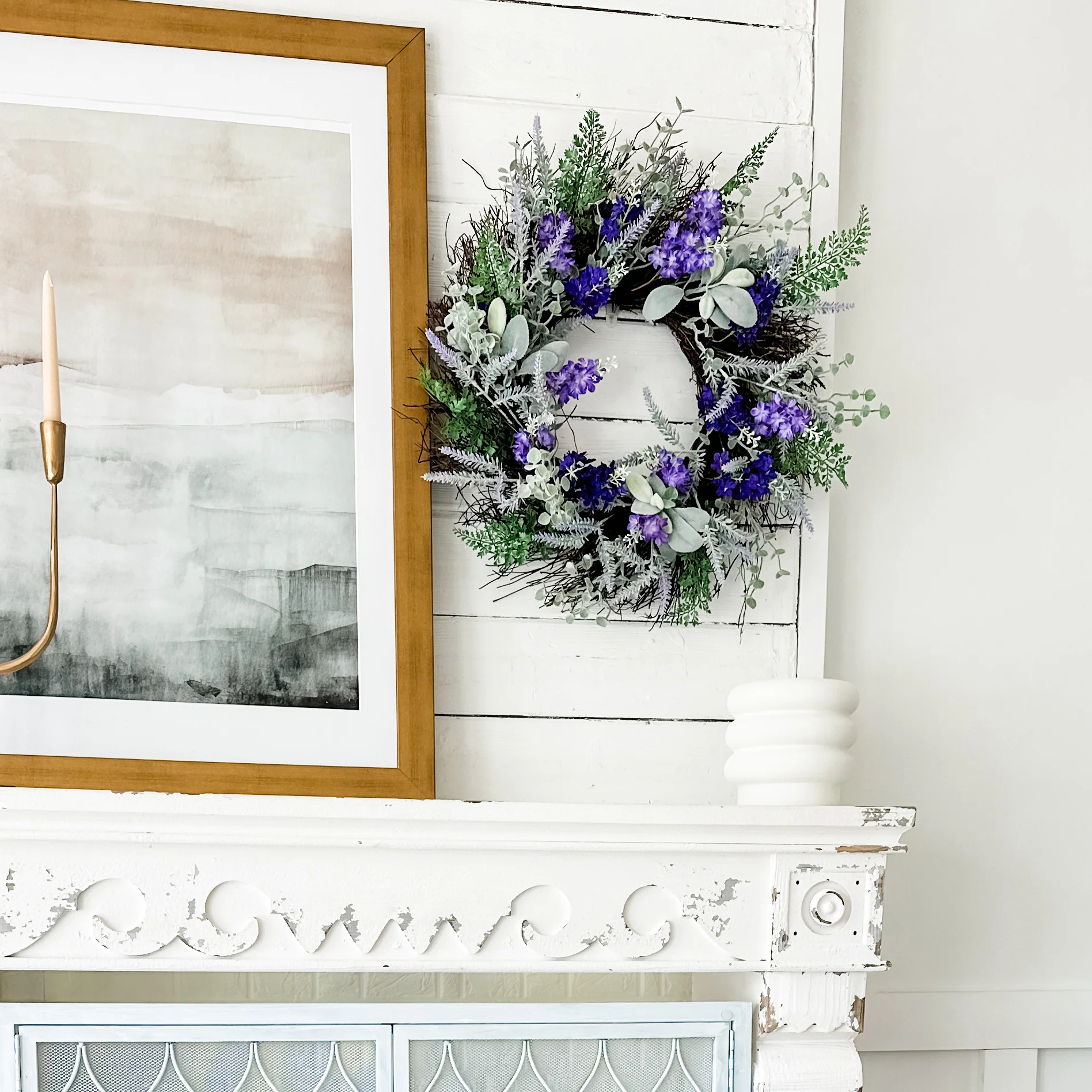 24 Inch Mixed Lavender/Larkspur Wreath - Image 6
