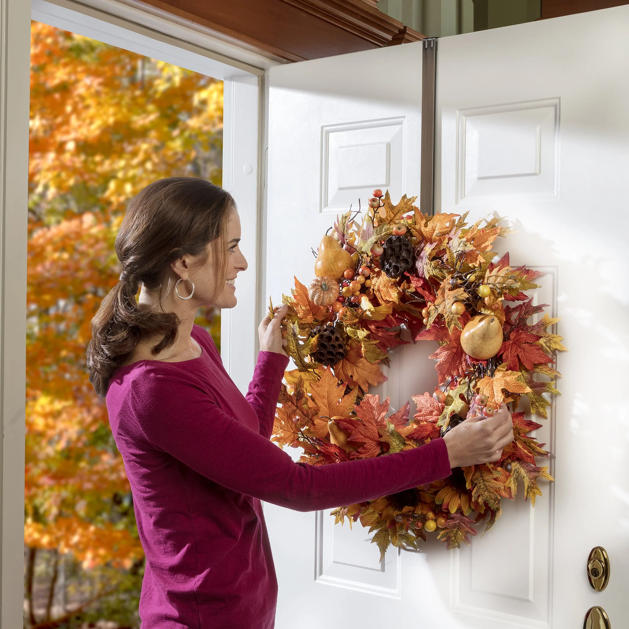 Adapt Adjustable Length Wreath Hanger - Oil-Rubbed Bronze - Image 10
