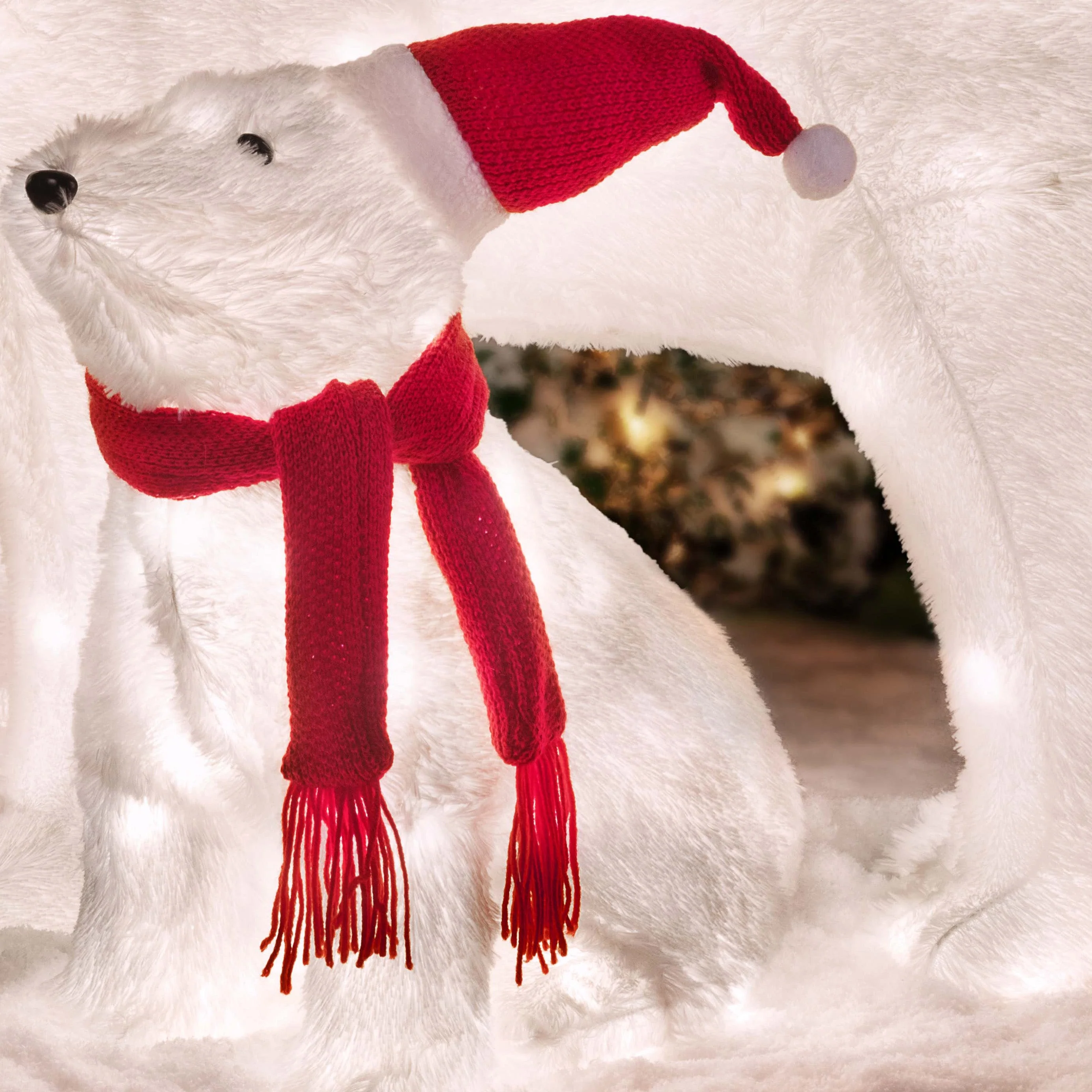 Mama and Baby Polar Bear (Set of 2) Outdoor Lighted Christmas Yard Decor - Image 3