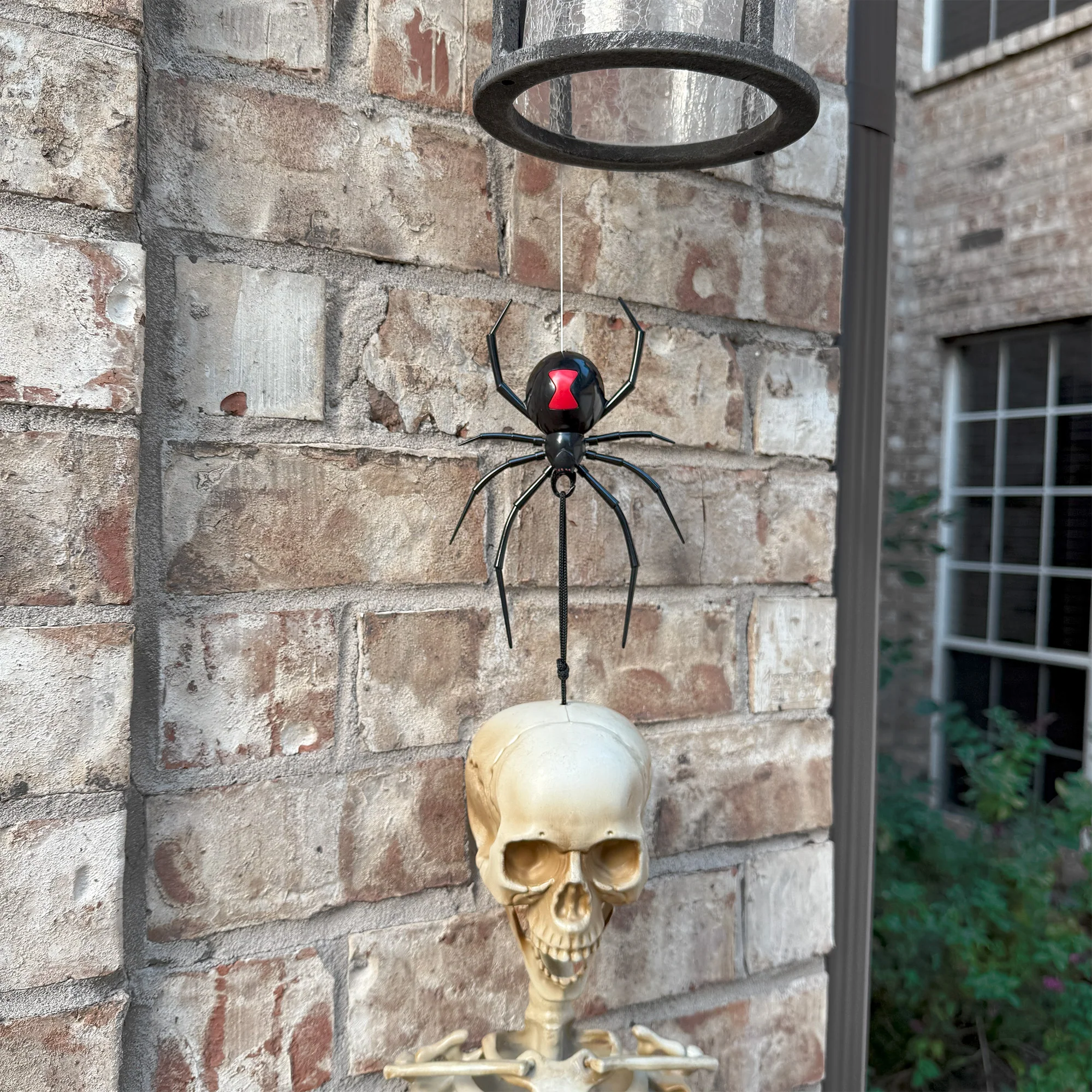 SpiderBites™ Unique Halloween Décor Hanger - Image 9